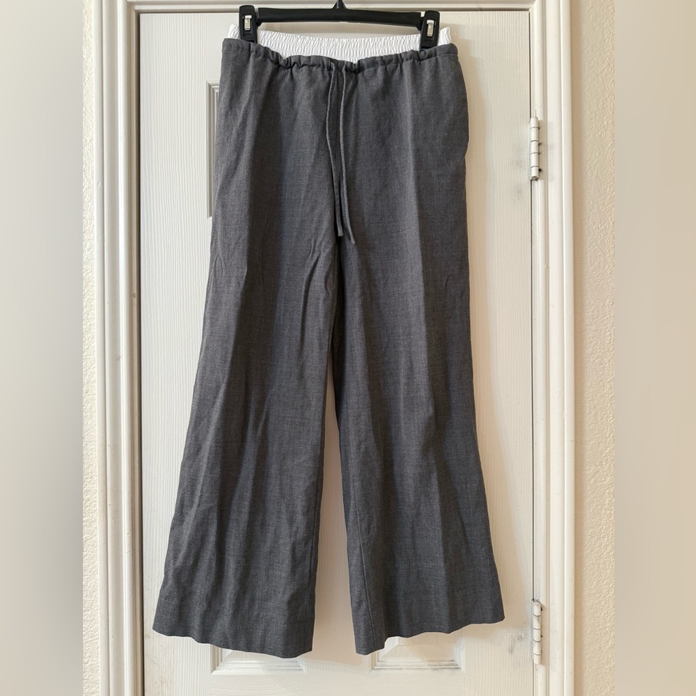 Babaton Aritzia “Equity Pants” Gray Wide-Leg Pants